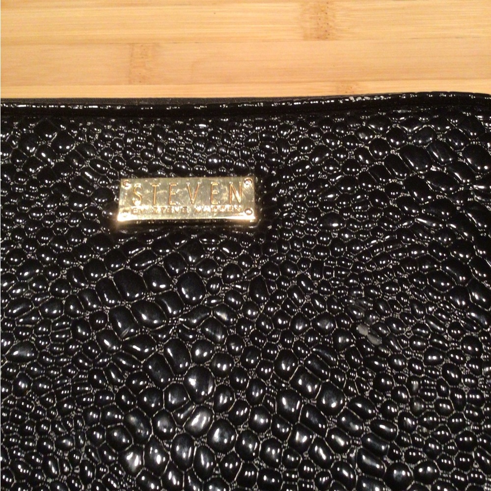 Steve Madden iPad cover